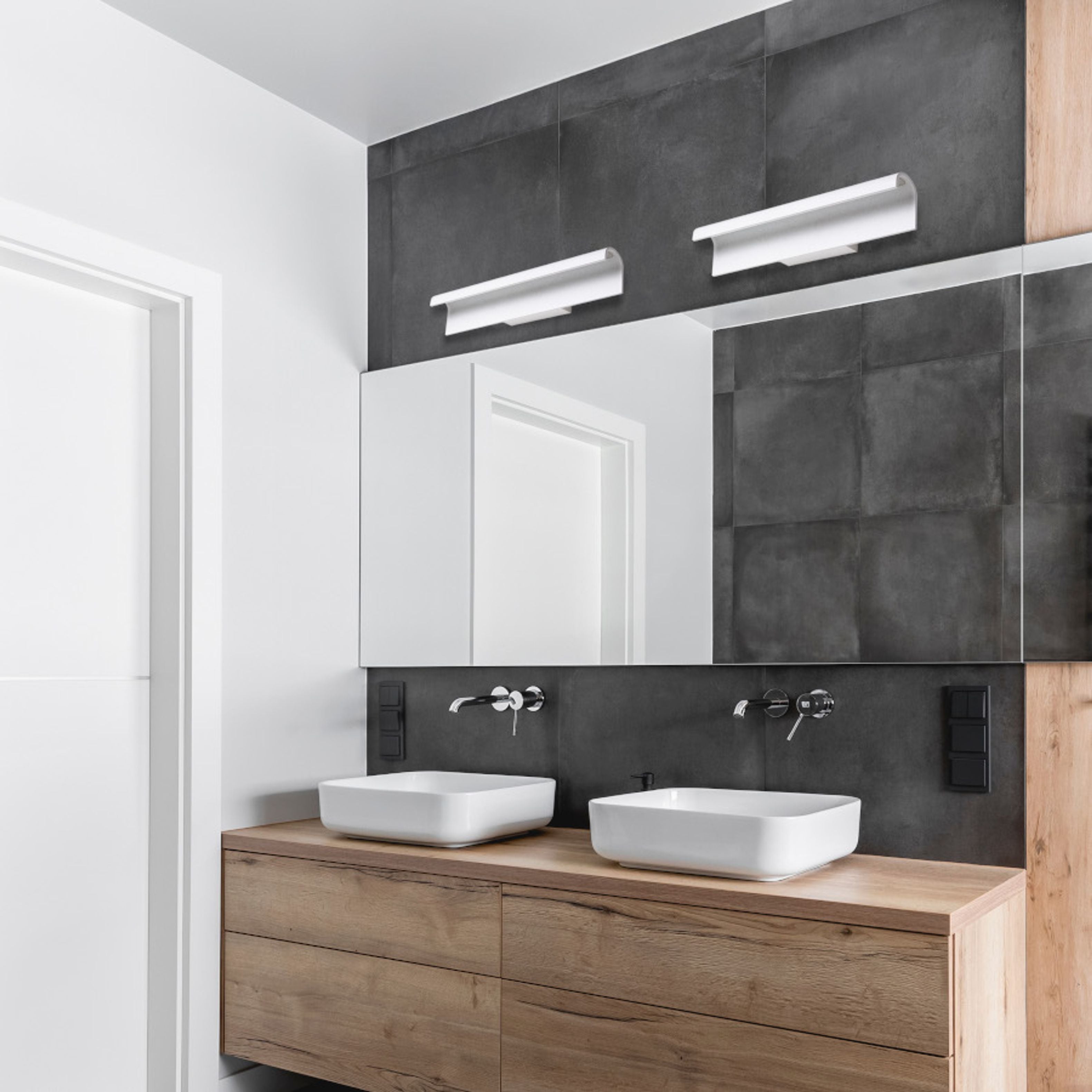 Aplica de baie din aluminiu solid lacuit cu LED incorporat in forma de unda, MARAIS 53 de perete alb 230V 18W IP44 3000K