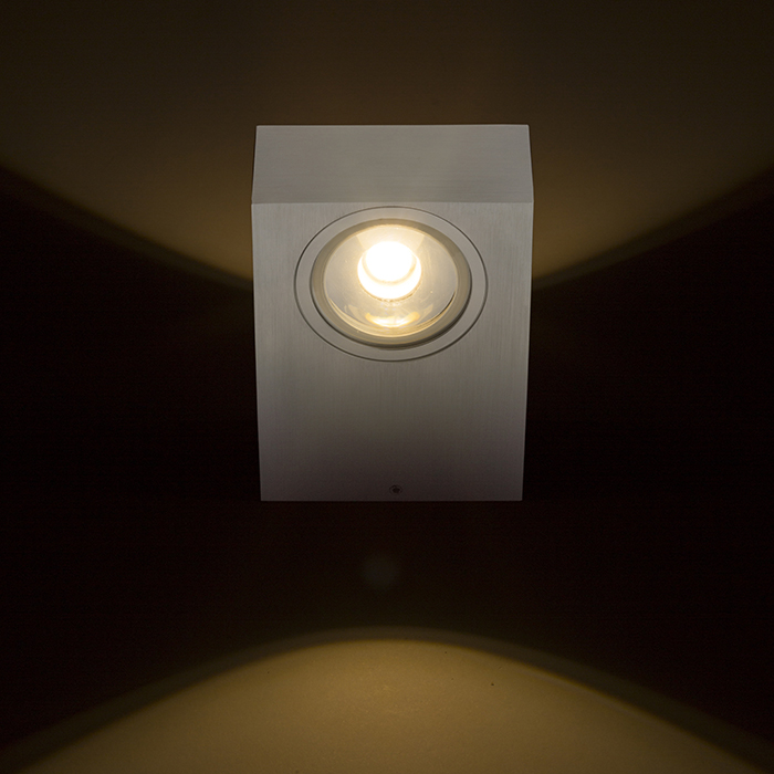Aplica de perete cu LED integrat, potrivita pentru uz exterior si interior, KORSO II aluminiu 230V 2x3W 120° IP54 3000K