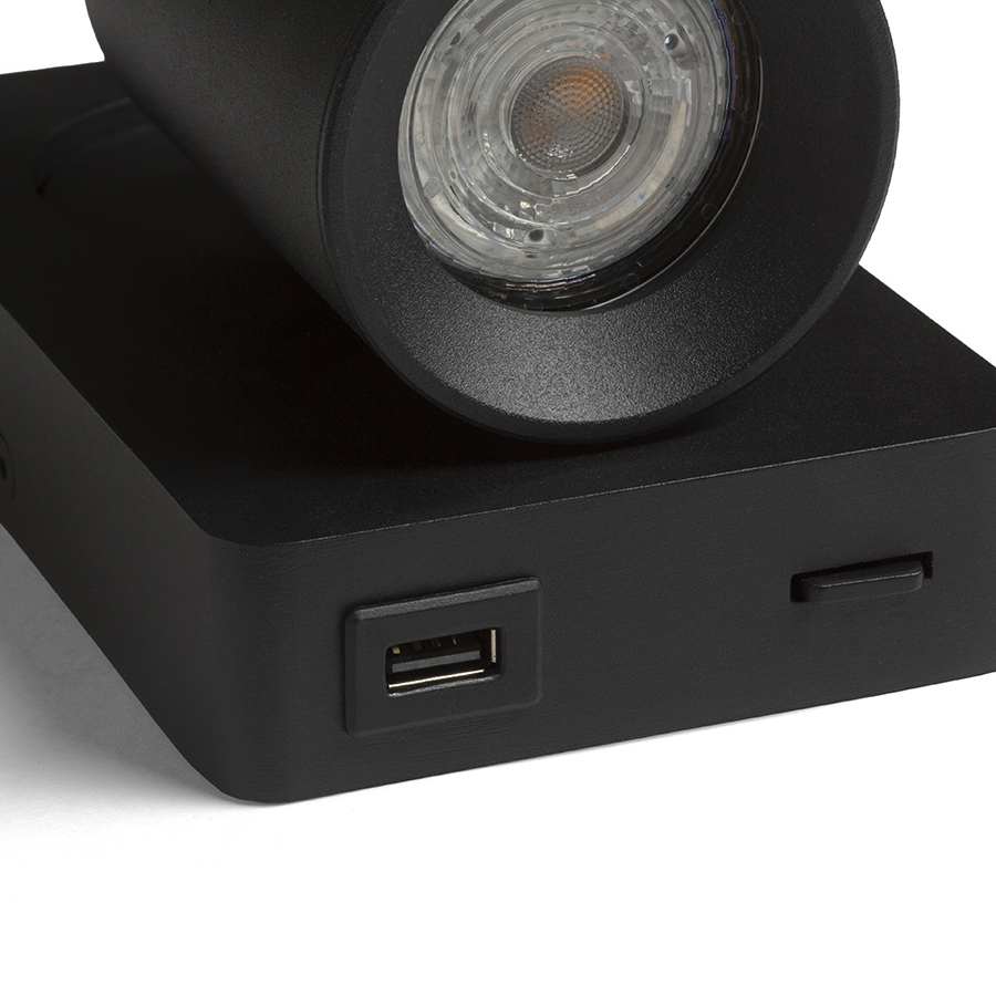 Aplică lăcuită cu o sursă de lumină direcțională GU10 și USB integrat potrivită pentru încărcarea, VOLTERA USB de perete negru 230V LED 9W