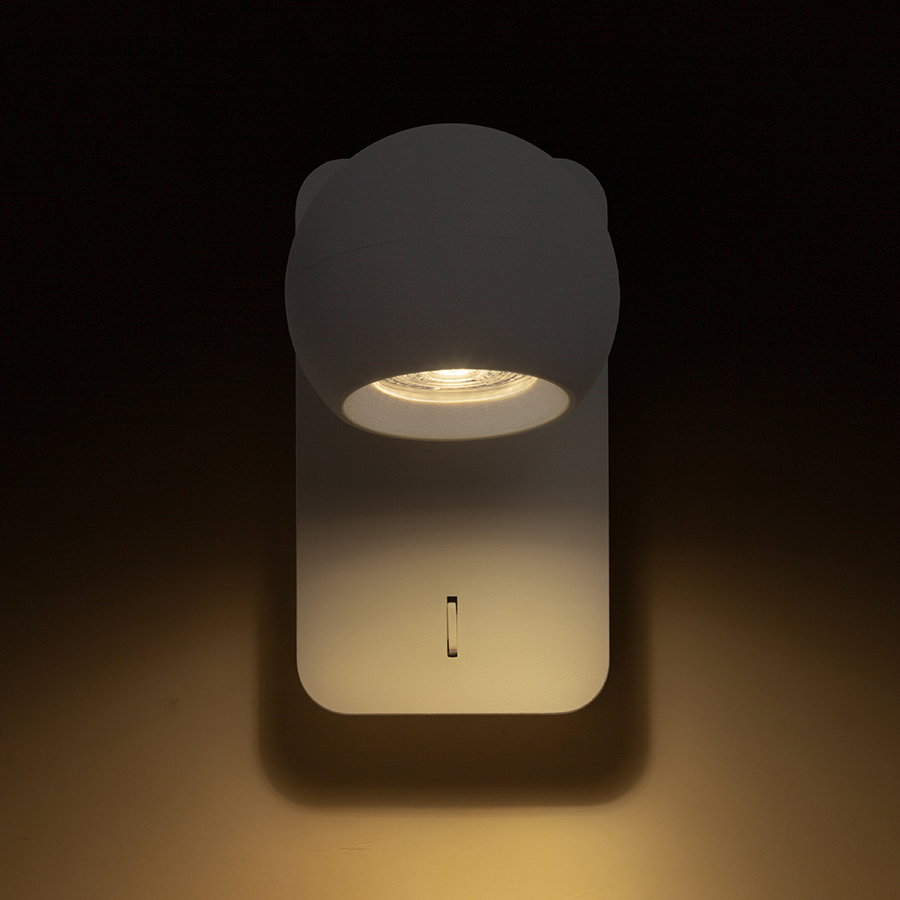 Aplică lăcuită cu sursă de lumină direcțională GU10 și întrerupător pe bază, SIENA de perete alb 230V LED 9W