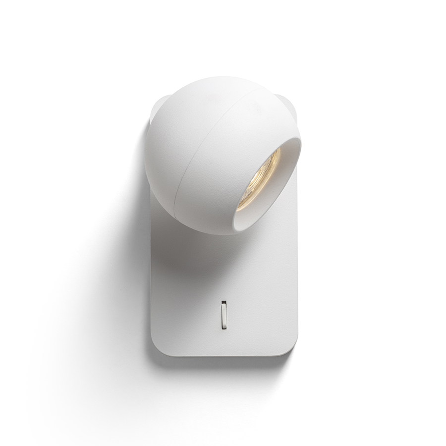 Aplică lăcuită cu sursă de lumină direcțională GU10 și întrerupător pe bază, SIENA de perete alb 230V LED 9W