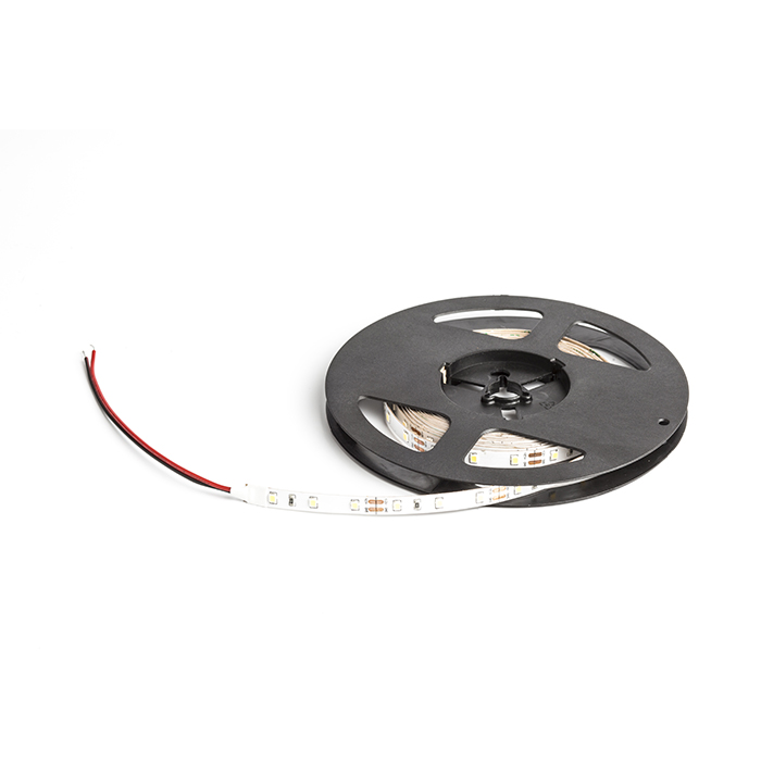Bandă LED pentru iluminare decorativa interior, LED STRIP IP20 5m 12V= LED 60W 3000K