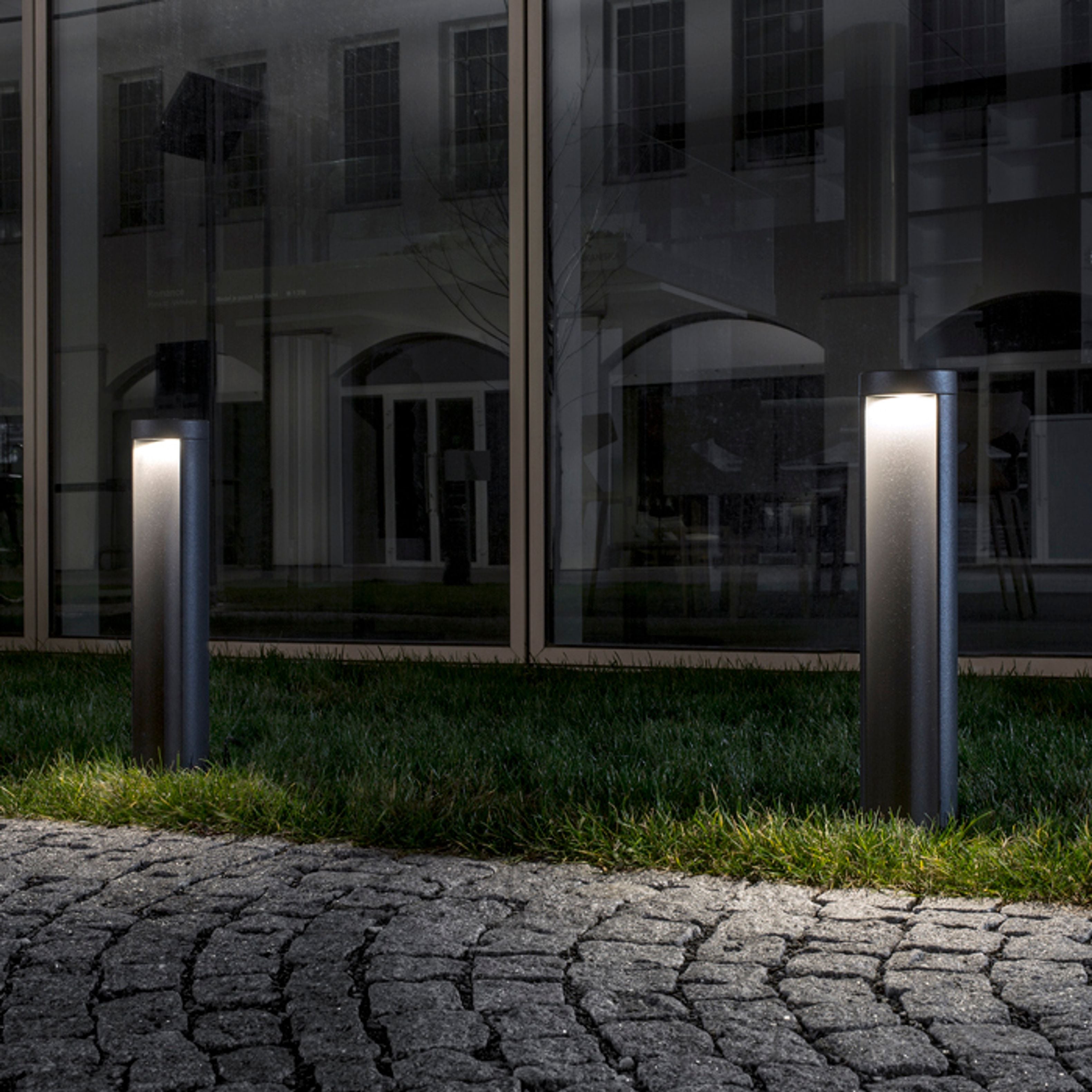 Corp de iluminat de podea LED pentru exterior, potrivită pentru iluminarea drumurilor și trotuarelor, SONET 450 standuri antracit 230V 7W 55° IP54 3000K