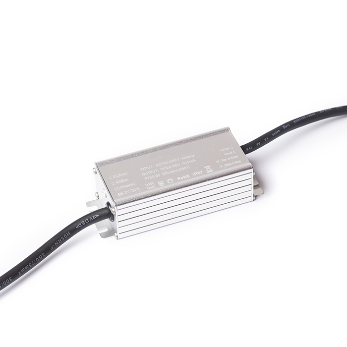Corp de iluminat LED solid pentru instalare încastrată în tavane exterioare, NAVY alb 230V 15W 36° IP65 2700K