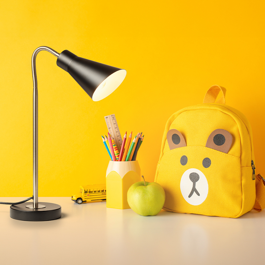 Lampă de masă din metal cu brat reglabil pentru utilizare cu o sursa de lumina E27 adecvata, ANIKA negru mat nichel 230V LED 15W