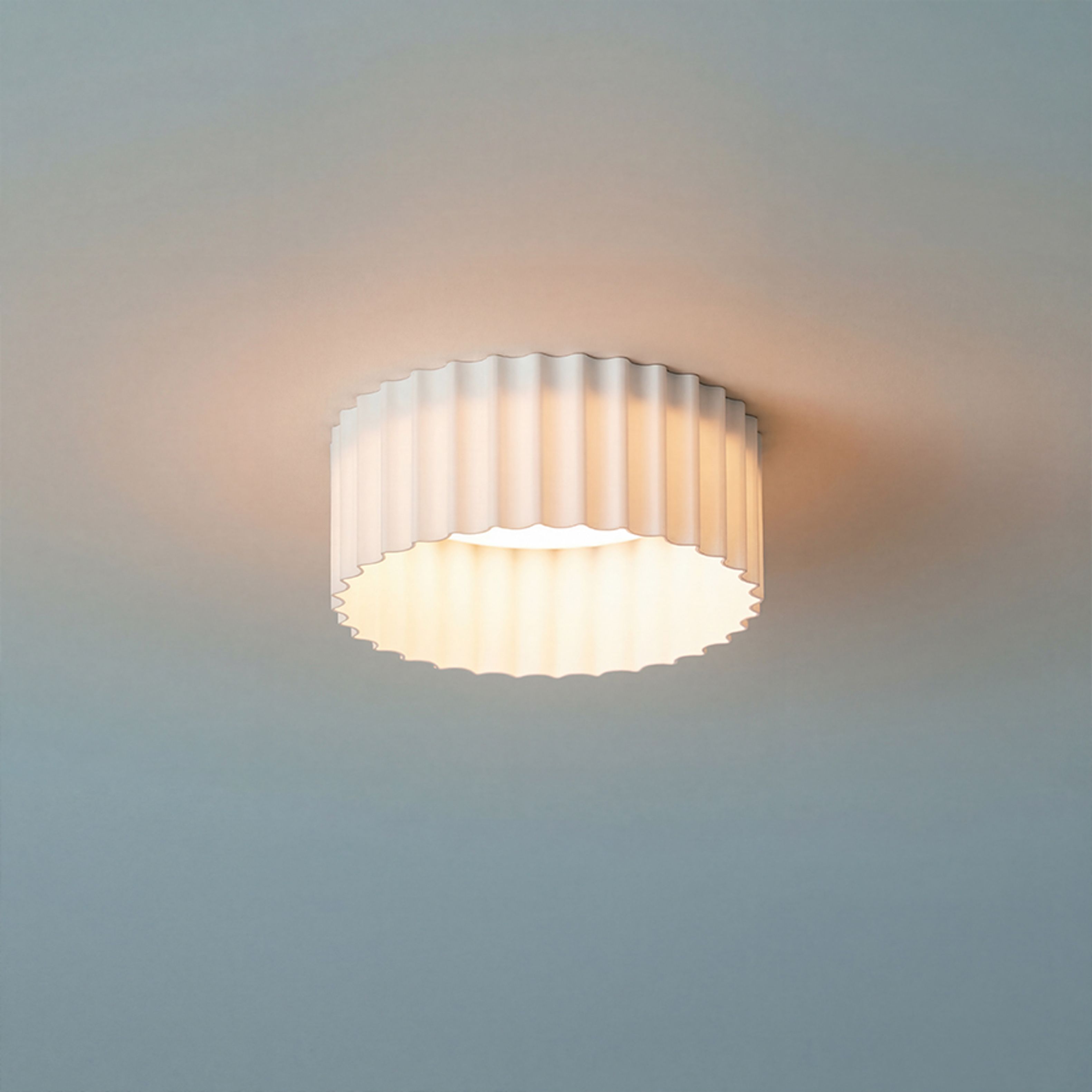 O lampă cu LED incastrat pentru un tavan din gips-carton cu adancime redusa si abajur decorativ, MARENGA RT1 40 încastrat alb Eco PLA 230V 6W 3000K