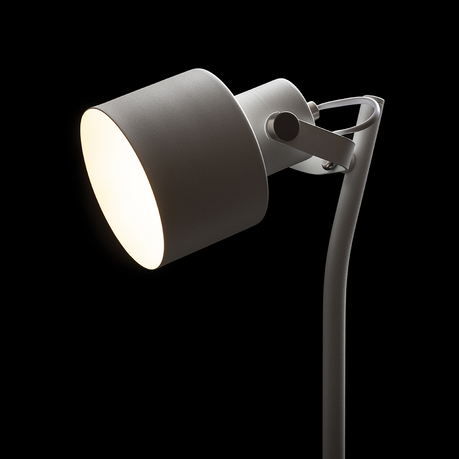 Lampă de masă cilindrica din metal pentru utilizare cu sursa de lumina E27 adecvata, CELEIA alb mat nichel 230V LED 11W