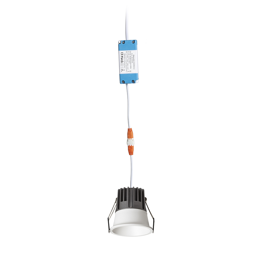 Lumina LED încastrată care poate fi estompată și are, de asemenea, capacitatea de a modifica, OWEN DIMM incastrat alb 230V 7W 45° IP54 3000K - 1800K