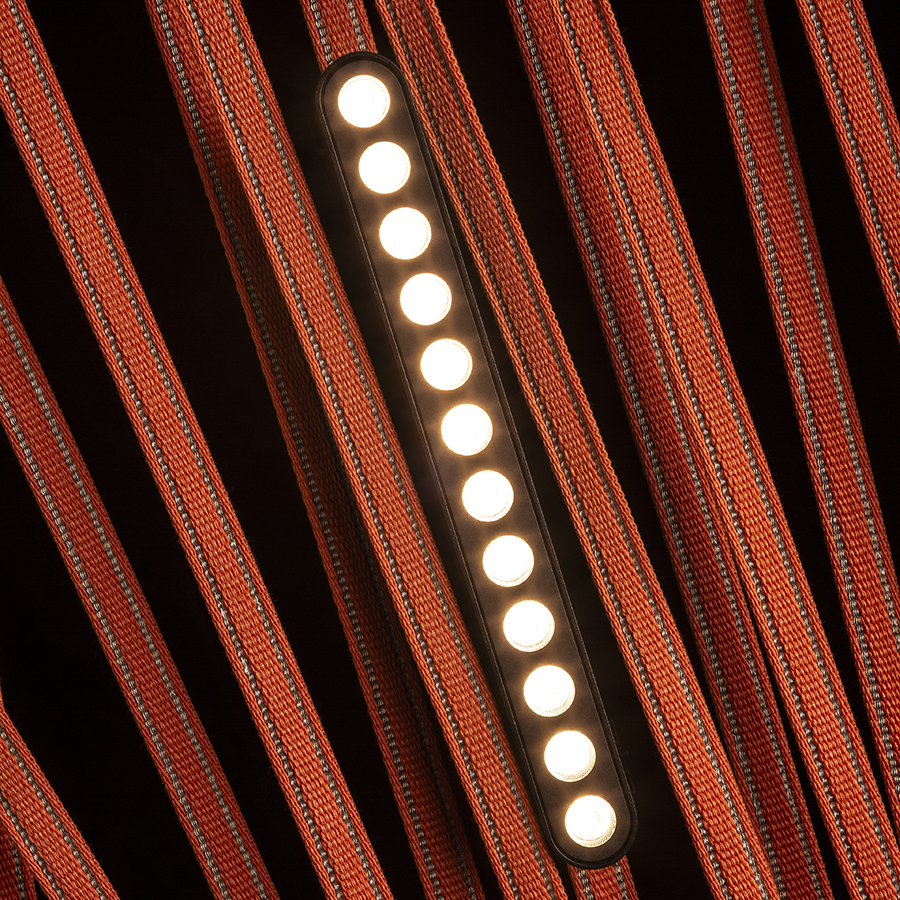 Lumina LED reglabila liniara pentru utilizare in sistemele VEGA 24V sau WAVE 24V, OXANA 22 sistemul VEGA/WAVE negru 24= 12W 24° 3000K 4000K 5700K