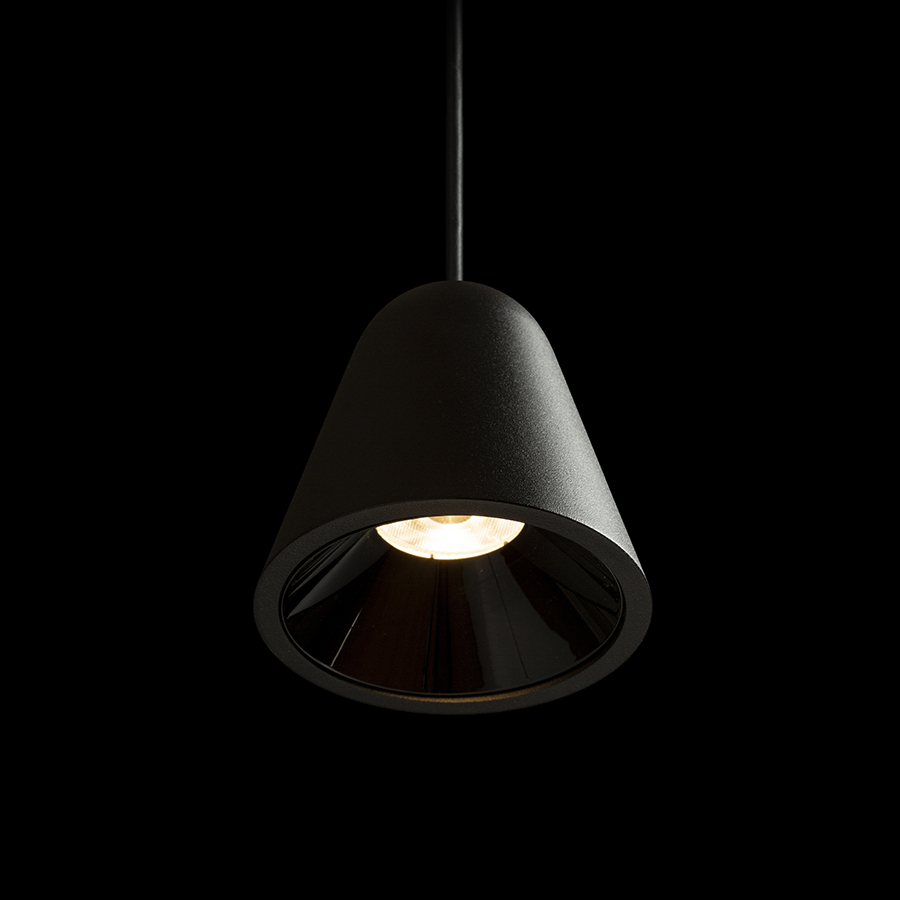 Pandantiv LED elegant, potrivit pentru agătat peste blaturile de bar sau insule de bucătarie, STIG suspendat negru 230V 6.8W 34° 3000K