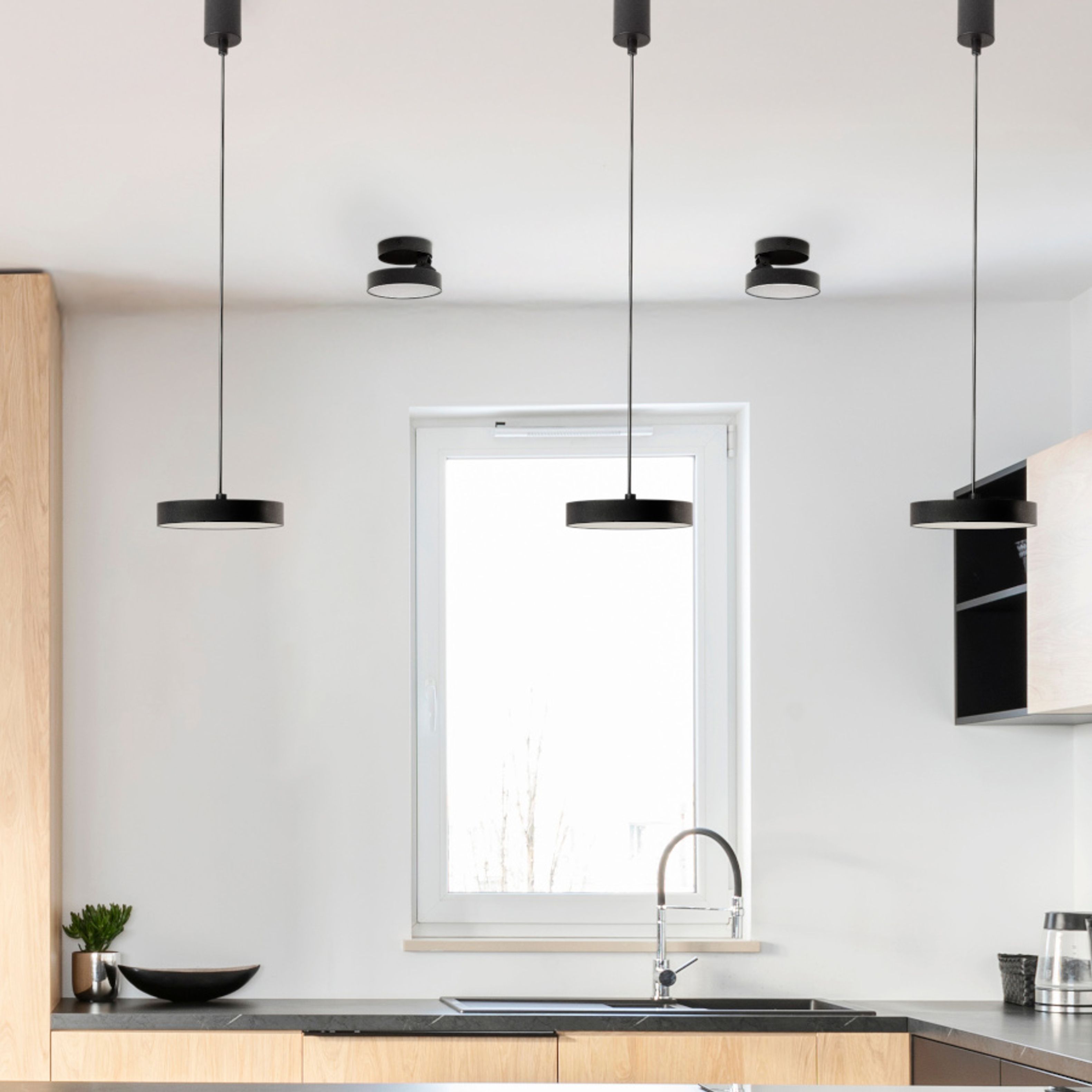 Corp LED plat montat pe suprafață, cu capacitatea de a inclina si roti secțiunea luminoasă Corpul, ARETHA pe suprafață negru 230V 12W 3000K