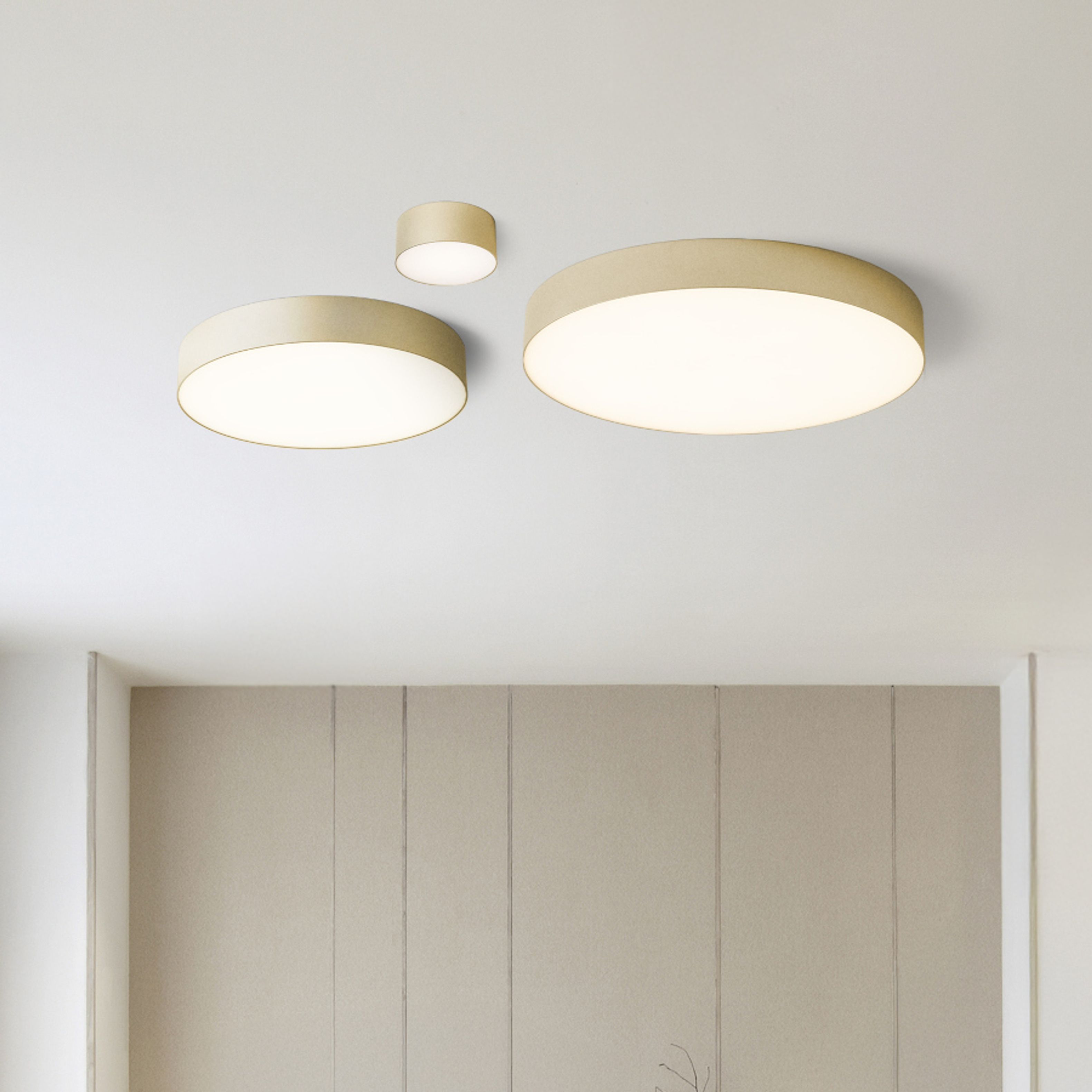 Plafoniera cu LED incorporat si un cadru minimalist, LARISA R 40 de tavan pearl aur 230V 50W 3000K 4000K 6500K