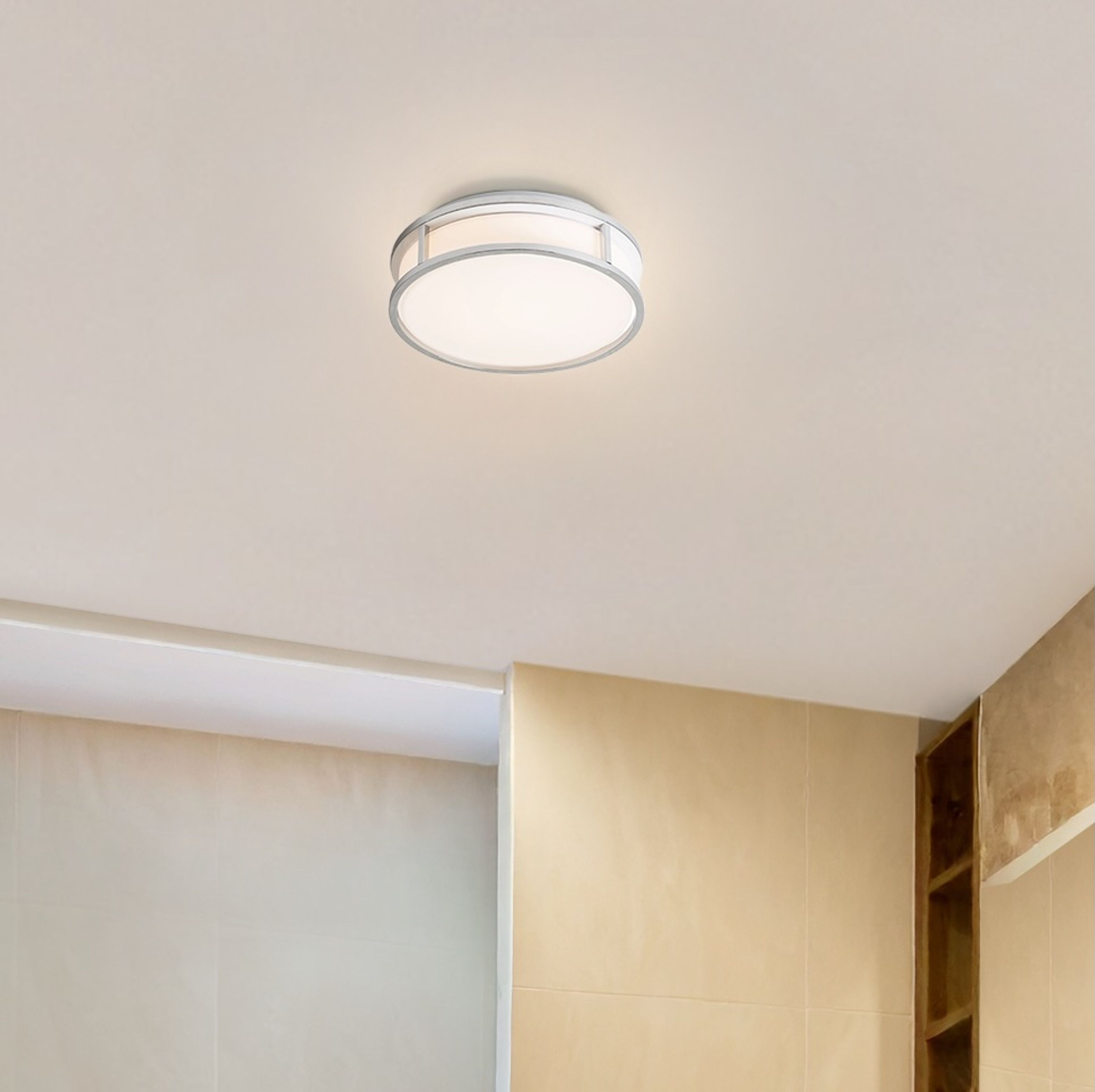 Plafoniera pentru baie cu LED încorporat, un capac plat din sticlă de culoare opal și cadru metalic, GRANDE LED 25 de tavan opal/crom 230V 12W IP44 3000K
