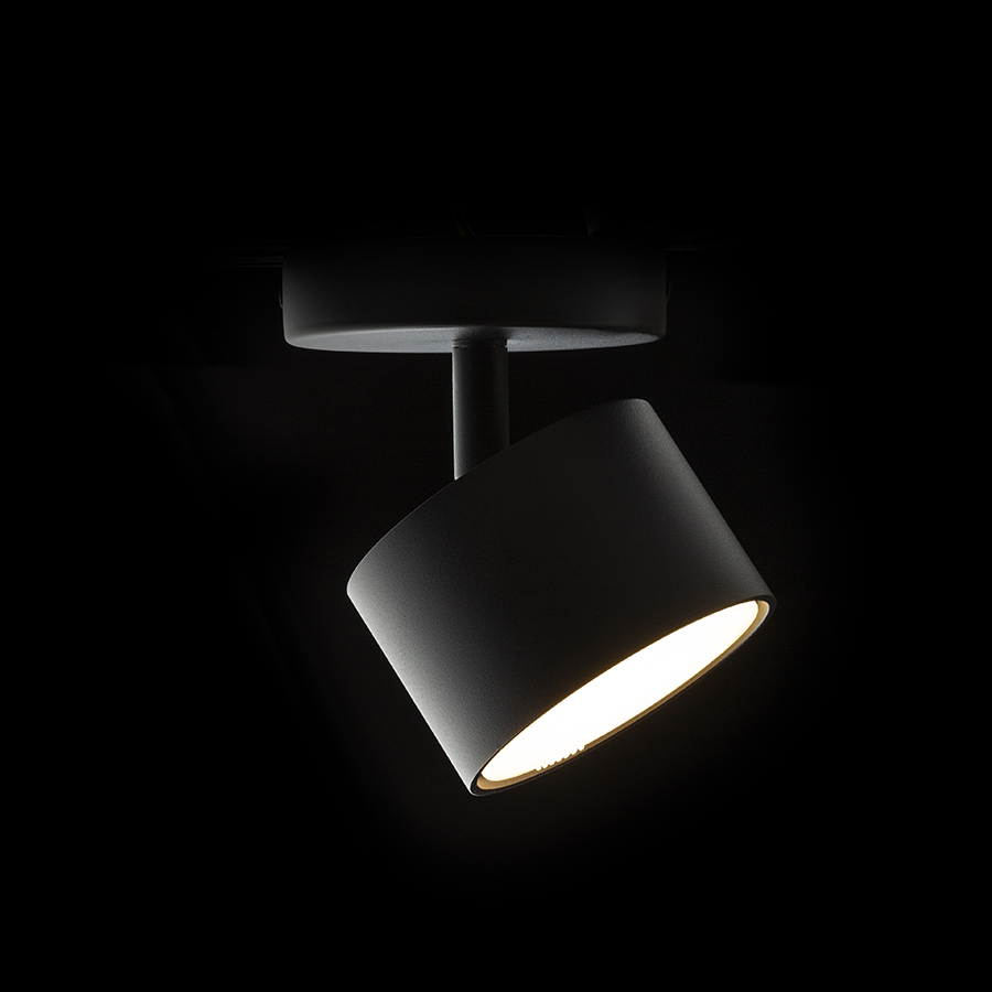 Corp de fixare din aluminiu montat la suprafață, cu un reflector reglabil pe o baza circulara, PIXEL I pe suprafață negru 230V LED GX53 7W